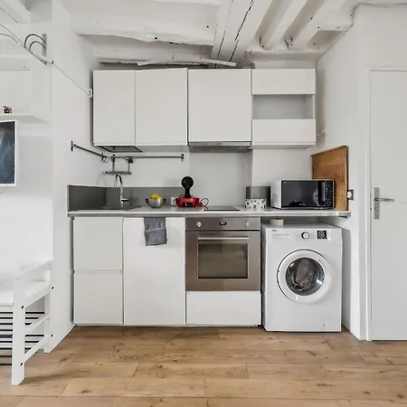 Appartement Bnbnova - Le Louvre & Notre-dame Parijs